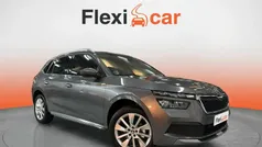 Gris Usado 2022 Skoda Kamiq Style SUV | 19.390 € (Buen precio)