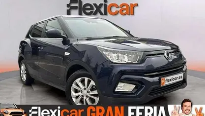 Usado Ssangyong (KGM) Tivoli 128 CV (94 kW) 2018 SUV