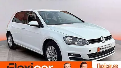 Usado VW Golf VII Advance 110 CV (80 kW) 2016 Blanco Utilitario