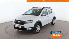 Blanco Usado 2015 Dacia Sandero Stepway Utilitario | 8699 € (Precio justo)