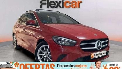 Usado Mercedes B200 150 HP (110 kW) 2019 Vermelho Monovolume
