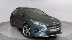 Gris Usado 2021 Kia XCeed SUV | 14.990 € (Precio justo)