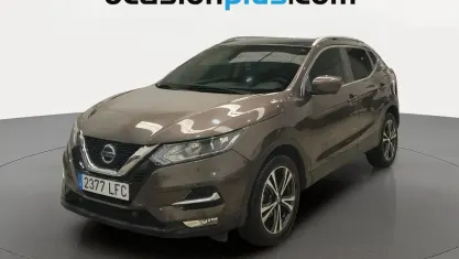 Begagnad Nissan Qashqai N-Connecta 140 HK (102 kW) 2020 Brun SUV