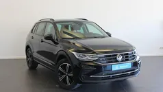 Negro Usado 2024 VW Tiguan Life SUV | 35.900 € (Precio justo)