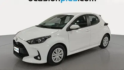Usado Toyota Yaris Business Edition 69 CV (50 kW) 2023 Utilitario