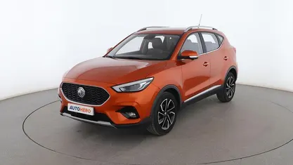 Usado MG ZS Luxury 106 CV (77 kW) 2023 Naranja Berlina