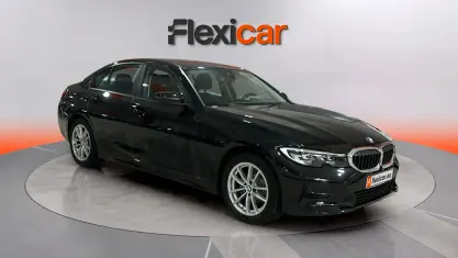 Usado BMW 318 150 CV (110 kW) 2019 Negro Berlina