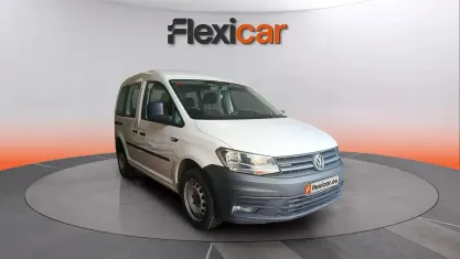 Usado VW Caddy Trendline 122 CV (89 kW) 2017 Blanco Monovolumen