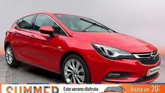 Rojo Usado 2017 Opel Astra Dynamic Berlina | 10.980 € (Precio justo)