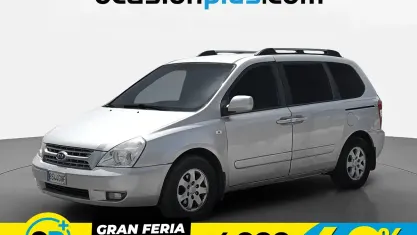 Usado Kia Carnival Active 185 CV (136 kW) 2010 Plateado Monovolumen
