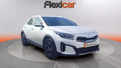 Usado Kia XCeed 120 CV (88 kW) 2022 Blanco SUV