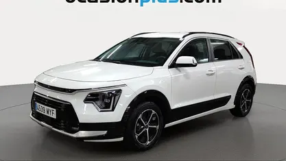Usado 2025 Kia Niro SUV | 22.446 € (Buen precio)