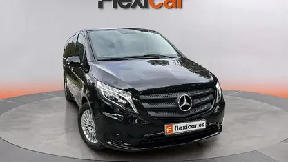 Negro Usado 2021 Mercedes Vito Van | 40.390 € (Precio justo)