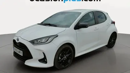 Usado Toyota Yaris Plus 116 CV (85 kW) 2023 Blanco Utilitario