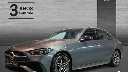 Usado Mercedes C200 AMG line 163 CV (119 kW) 2024 Berlina