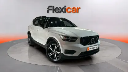Usado Volvo XC40 150 CV (110 kW) 2019 Blanco SUV