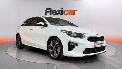 Occasion Kia Ceed 101 PK (74 kW) 2021 Wit Hatchback