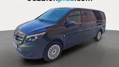Negro Usado 2023 Mercedes Vito Familiar | 35.182 € (Precio justo)