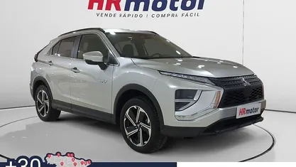 Gris Usado 2022 Mitsubishi Eclipse Cross SUV | 22.890 € (Buen precio)