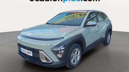 Usado Hyundai Kona 120 HP (88 kW) 2024 Verde SUV