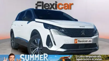 Usado Peugeot 5008 Allure 131 CV (96 kW) 2021 Blanco SUV