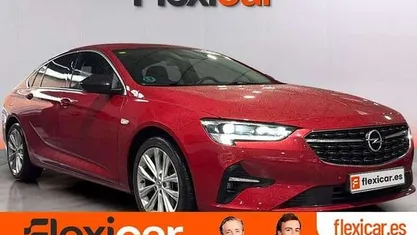 Usado Opel Insignia Business Edition 122 CV (89 kW) 2020 Burdeos Berlina