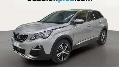 Usado Peugeot 3008 Allure 131 CV (96 kW) 2018 Gris SUV