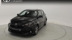 Usado 2024 Toyota Yaris Hybrid Active Berlina | 21.925 € (Precio justo)