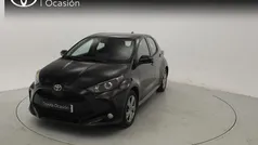 Usado 2024 Toyota Yaris Hybrid Active Berlina | 21.925 € (Precio justo)