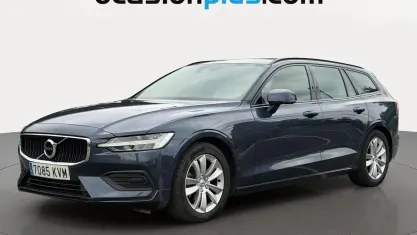 Usado Volvo V60 Momentum 150 CV (110 kW) 2019 Azul Familiar