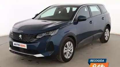 Usado Peugeot 5008 Active 131 CV (96 kW) 2021 Azul SUV