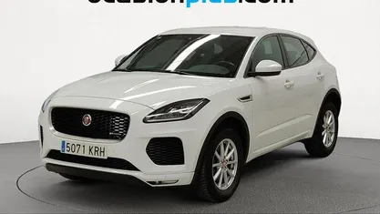 Usado Jaguar E-Pace R-Dynamic 200 CV (147 kW) 2018 Blanco SUV