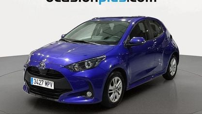 Usado Toyota Yaris Edition 125 CV (91 kW) 2024 Azul Utilitario