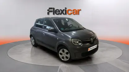 Usado Renault Twingo Zen 60 kW (82 CV) 2021 Gris Utilitario