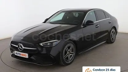Usado Mercedes C220 AMG line 200 CV (147 kW) 2022 Negro Berlina