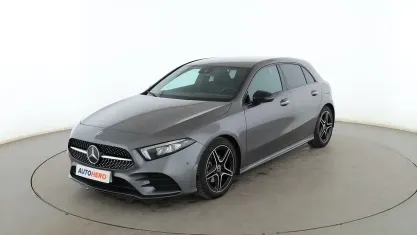 Usado Mercedes A200 AMG line 150 CV (110 kW) 2022 Gris Berlina