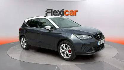 Occasion Seat Arona FR 150 ch (110 kW) 2023 Gris SUV