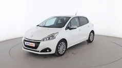 Blanco Usado 2017 Peugeot 208 Style Utilitario | 8899 € (Precio justo)