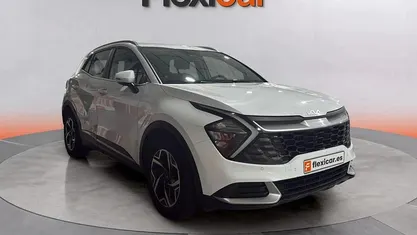 Usado Kia Sportage 136 CV (100 kW) 2023 Blanco SUV