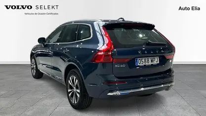 Azul Usado 2024 Volvo XC60 Core SUV | 55.900 € (Caro)