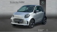 Gris / plateado Usado 2024 Smart ForTwo Electric Drive Passion Coupe | 18.490 € (Precio justo)