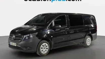 Usado Mercedes Vito 136 CV (100 kW) 2021 Negro Van