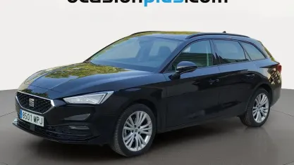 Usado Seat Leon Style 150 CV (110 kW) 2024 Negro Monovolumen