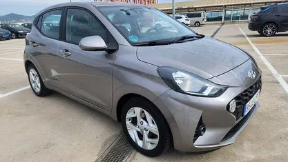 Usado Hyundai i10 67 CV (49 kW) 2021 Utilitario