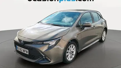 Usado Toyota Corolla Active 140 CV (102 kW) 2024 Marrón Utilitario