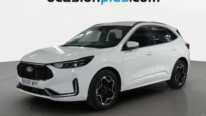 Usado Ford Kuga ST-Line X 180 CV (132 kW) 2025 Blanco SUV