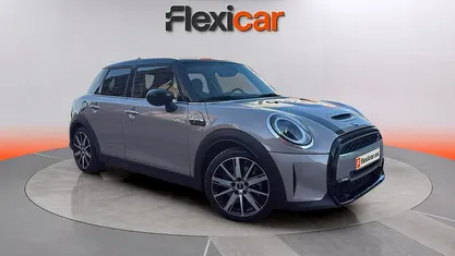 Usado Mini Cooper S 178 CV (130 kW) 2022 Beige Utilitario