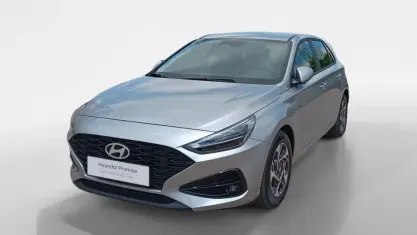 Uusi Hyundai i30 100 HP (73 kW) 2026 Otro Sedan