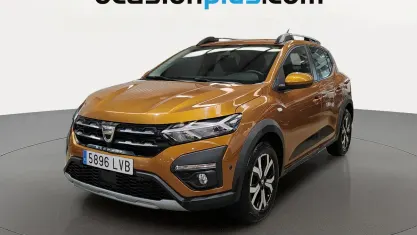 Käytetty Dacia Sandero Comfort 91 HP (66 kW) 2021 Viistoperä