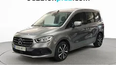 Gris Usado 2023 Mercedes 180 Berlina | 22.845 € (Buen precio)